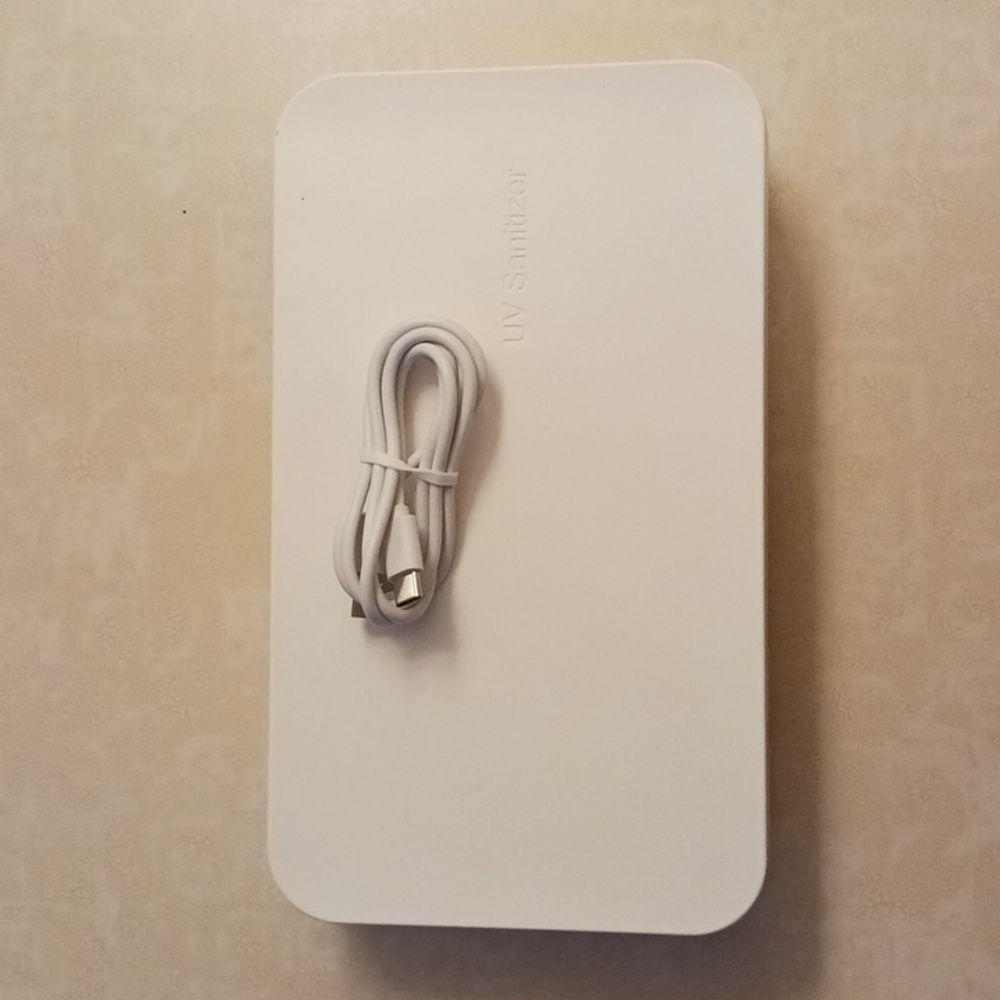 Samsung UV Sanitzer with wireless charging